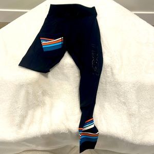 Women’s workout tights